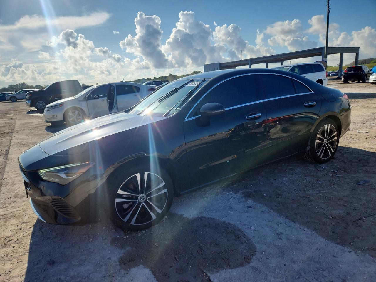 2025 MERCEDES-BENZ CLA-CLASS CLA 250 — Front 3/4