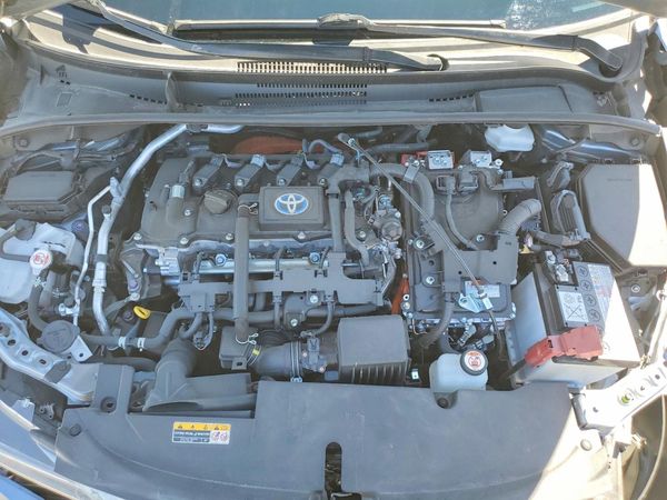 2024 TOYOTA COROLLA — Engine bay