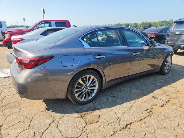 2019 INFINITI Q50