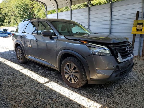 2024 NISSAN PATHFINDER SV — Passenger 3/4