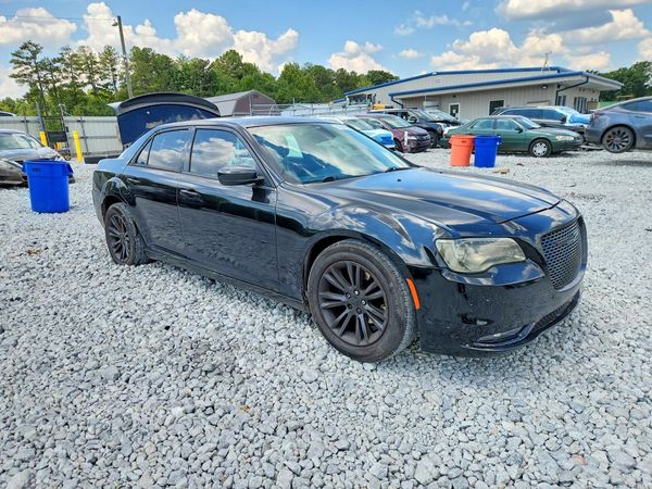2016 CHRYSLER 300 300C