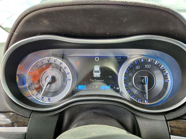 2016 CHRYSLER 300 300C