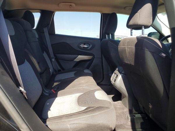 2017 JEEP CHEROKEE Sport