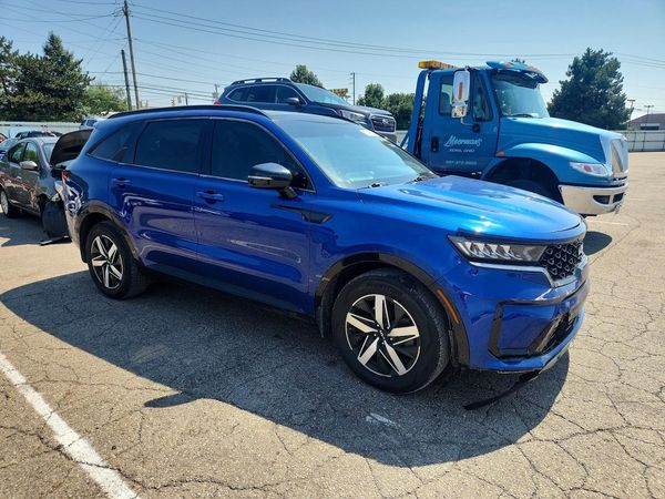 2022 KIA SORENTO