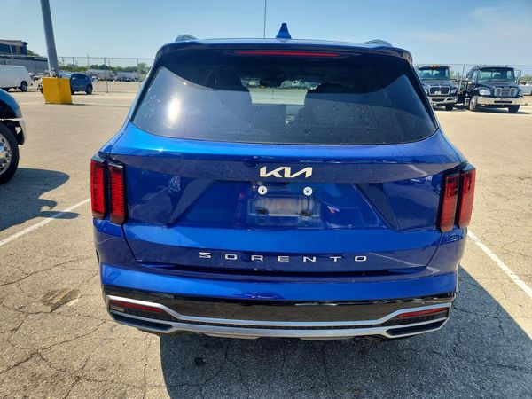 2022 KIA SORENTO
