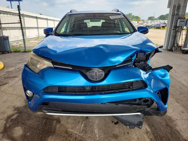 2016 TOYOTA RAV4 XLE (M Grade)