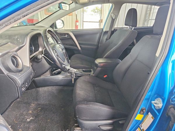 2016 TOYOTA RAV4 XLE (M Grade)