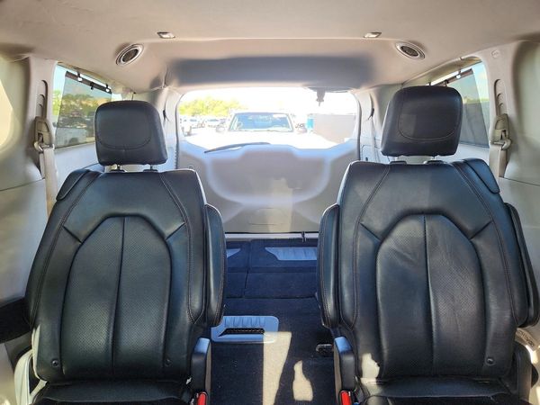 2019 CHRYSLER PACIFICA