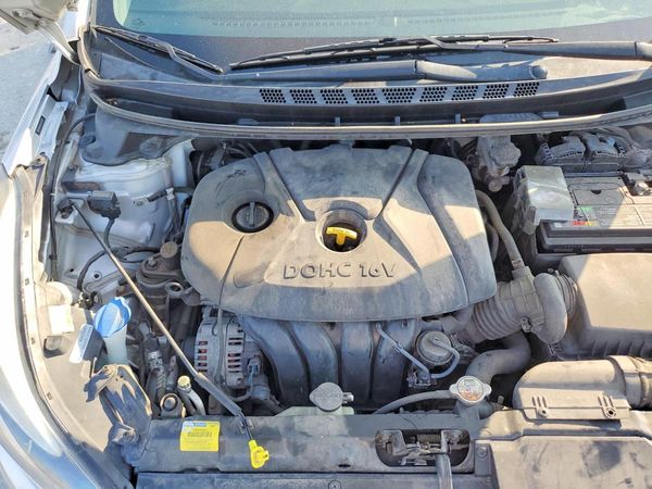 2016 HYUNDAI ELANTRA