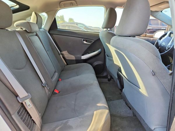 2015 TOYOTA PRIUS