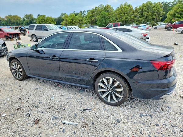 2022 AUDI A4 quattro Premium