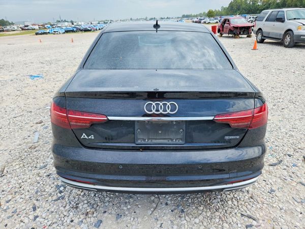 2022 AUDI A4 quattro Premium