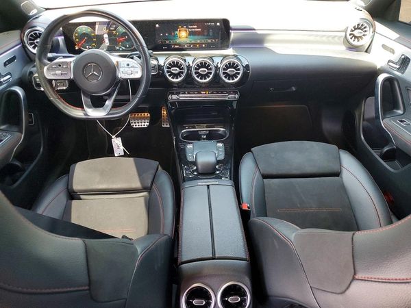 2021 MERCEDES-BENZ CLA