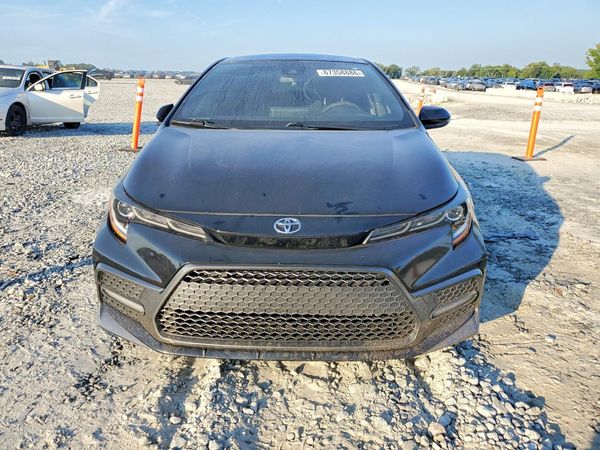 2021 TOYOTA COROLLA