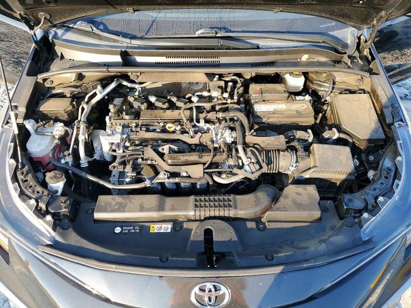 2021 TOYOTA COROLLA