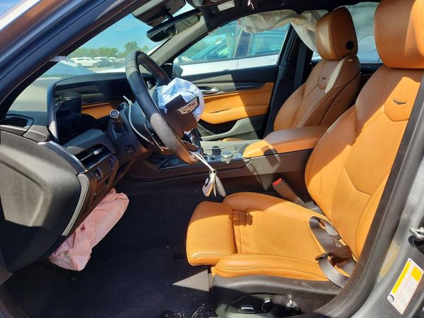 2025 CADILLAC CT5 Premium Luxury — DENT