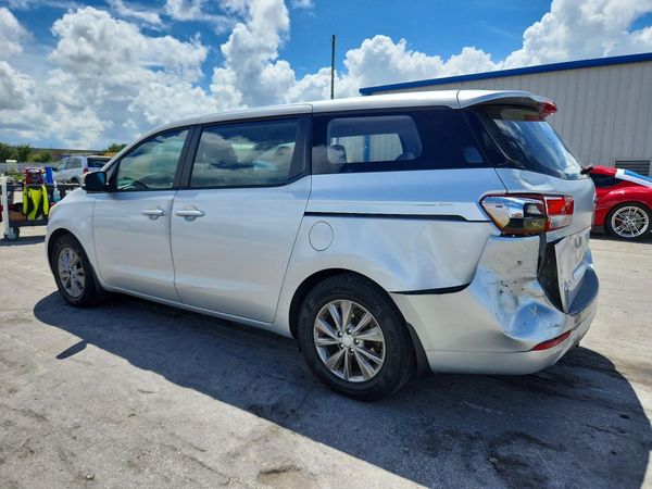 2016 KIA SEDONA L - Low level
