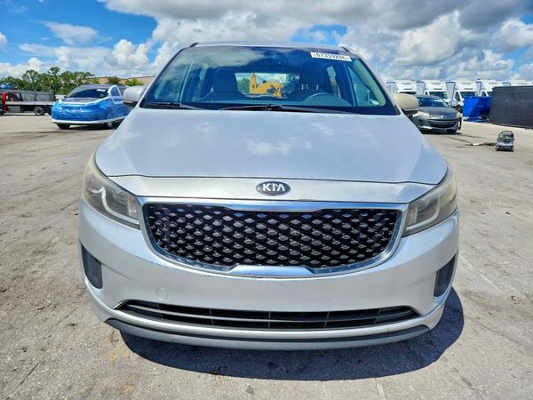 2016 KIA SEDONA L - Low level