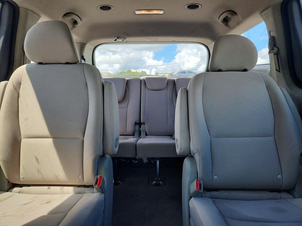 2016 KIA SEDONA L - Low level