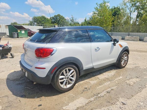 2014 MINI COOPER