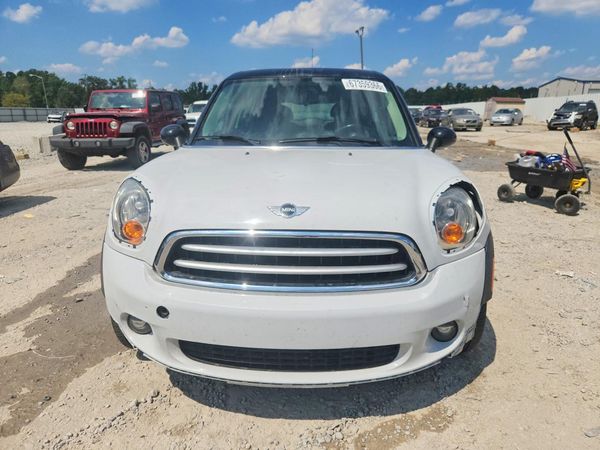 2014 MINI COOPER