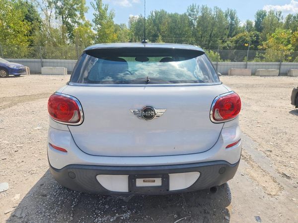 2014 MINI COOPER