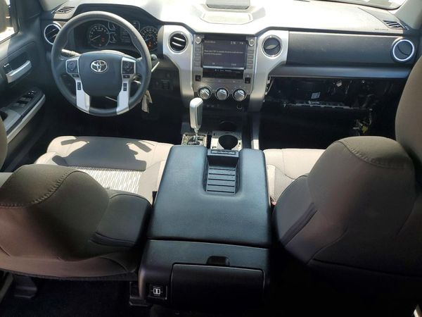 2020 TOYOTA TUNDRA