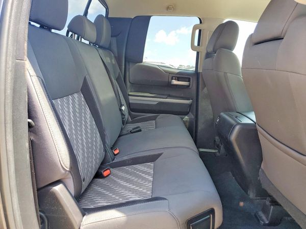 2020 TOYOTA TUNDRA