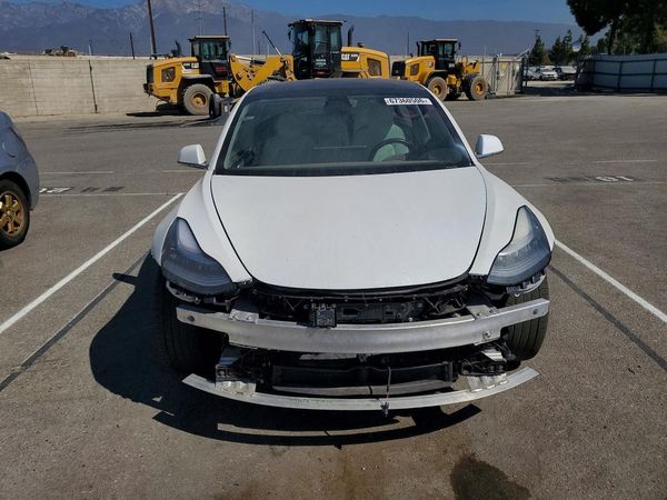 2020 TESLA MODEL 3