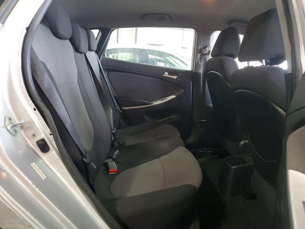 2013 HYUNDAI ACCENT GLS, GS