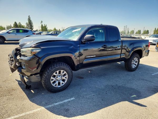 2018 TOYOTA TACOMA