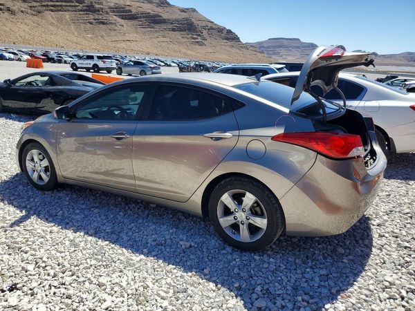 2013 HYUNDAI ELANTRA