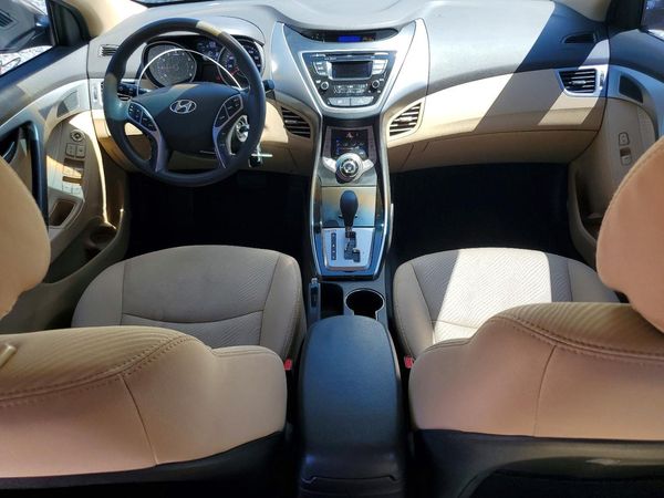 2013 HYUNDAI ELANTRA
