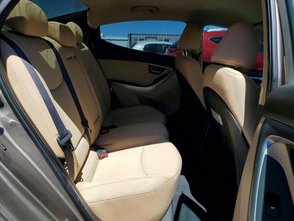2013 HYUNDAI ELANTRA