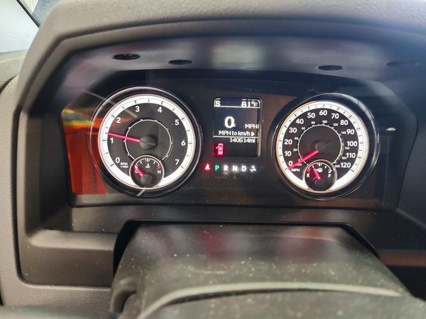 2019 RAM 1500 CLASSIC SLT