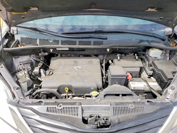 2012 TOYOTA SIENNA — Engine bay