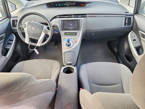 2013 TOYOTA PRIUS