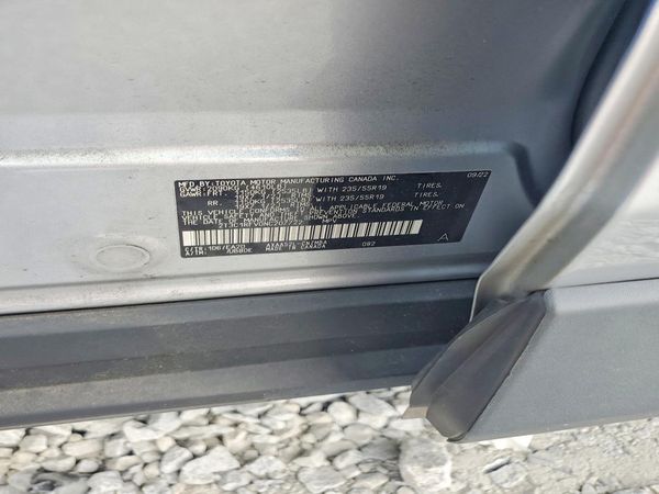 2022 TOYOTA RAV4