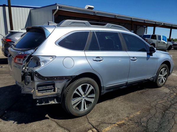 2018 SUBARU OUTBACK