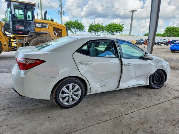 2015 TOYOTA COROLLA L/LE