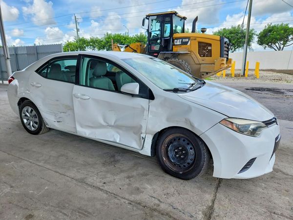 2015 TOYOTA COROLLA L/LE