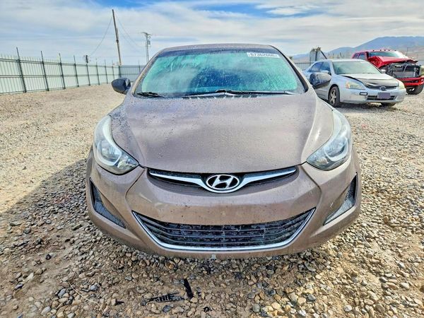 2016 HYUNDAI ELANTRA