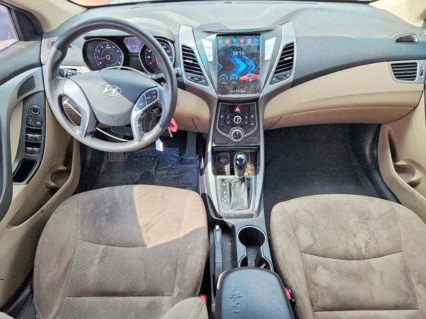 2016 HYUNDAI ELANTRA