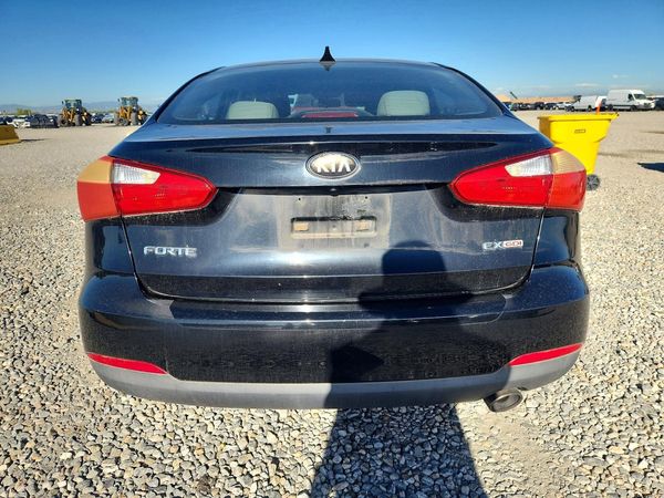 2014 KIA FORTE