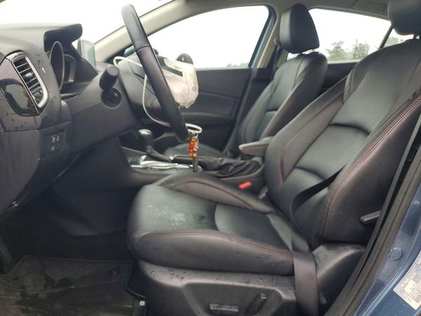 2016 MAZDA 3