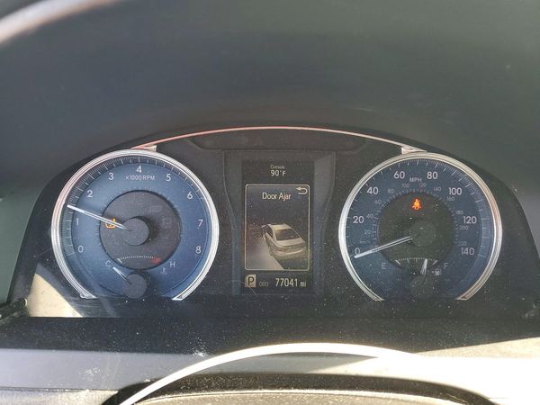 2017 TOYOTA CAMRY