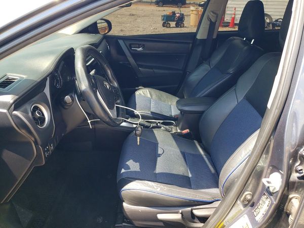 2019 TOYOTA COROLLA