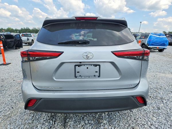 2022 TOYOTA HIGHLANDER