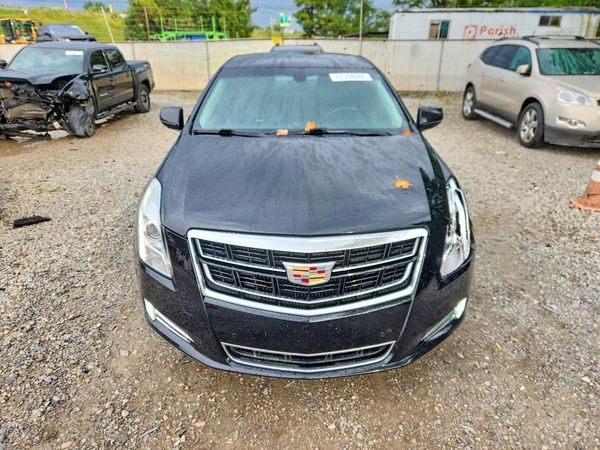 2017 CADILLAC XTS Luxury