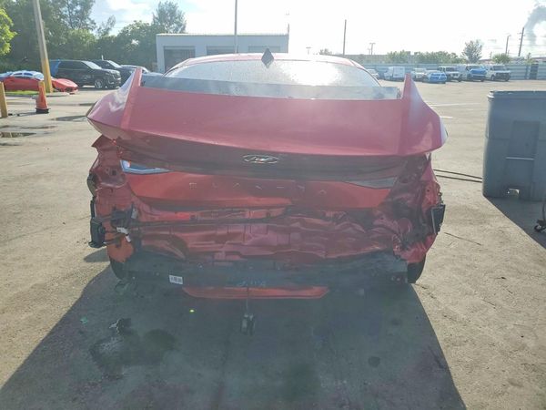 2023 HYUNDAI ELANTRA